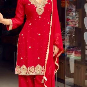 🦋 Đěsigner Party Wear Look Pur Heavy Faux Georgette Top Plazzo & Dupatta Set👗