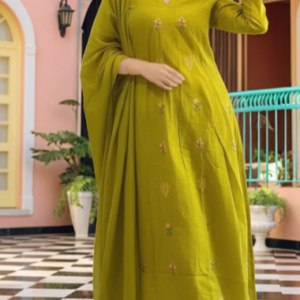 Women Embroidered Regular Thread Work Kurta with Trousers & With Dupatta